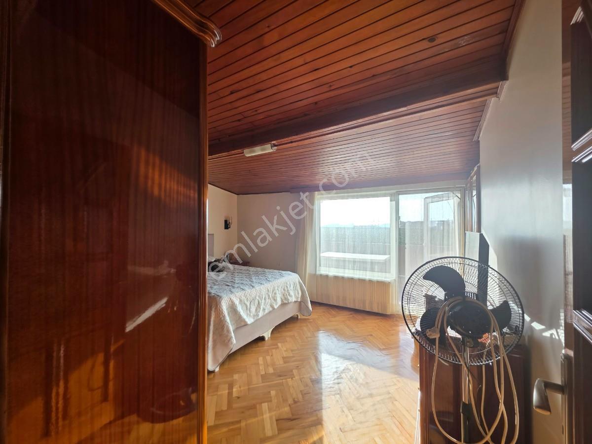 Fatihte Satılık Her Katında Ayrı Bir Yaşam! 3+2 Dubleks Daire ! — fotoğraf 27