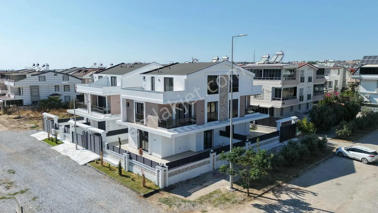 Didim Efeler Merkezde Özel Ultra Lüks Havuzlu Villa