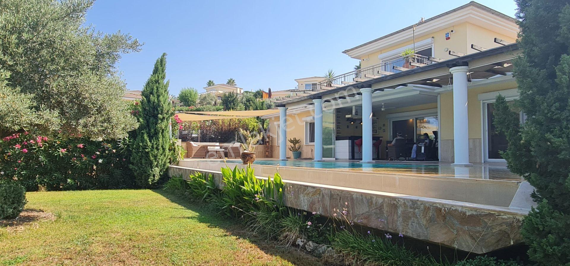 Kuşadası Satılık Yaylaköyde Tek Müstakil Villal — fotoğraf 3
