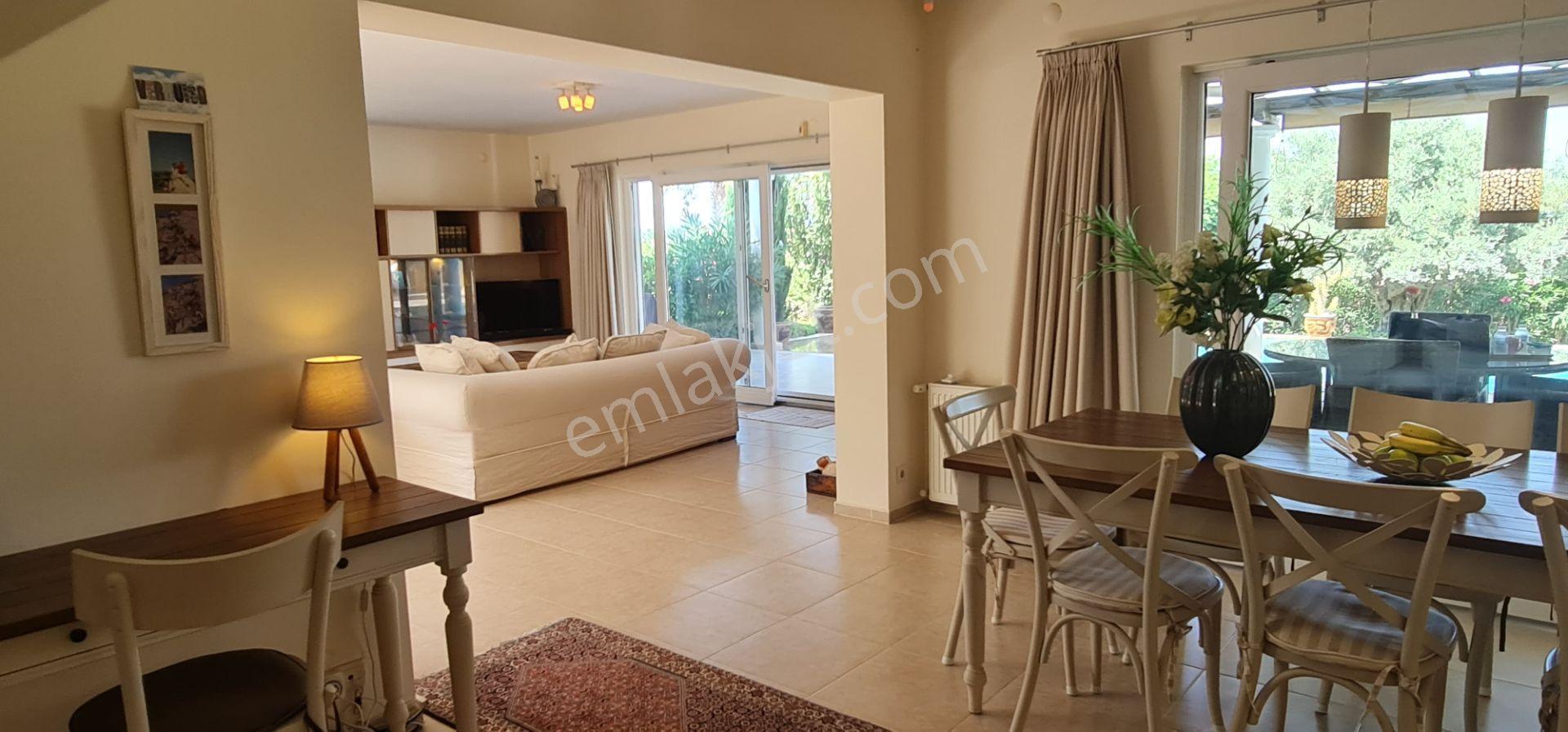 Kuşadası Satılık Yaylaköyde Tek Müstakil Villal — fotoğraf 13