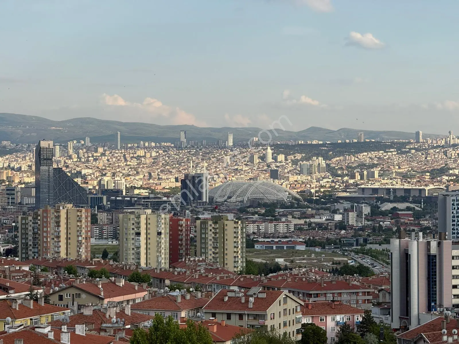 Etlik Cad. Üzeri 3+1 Asansörlü Bağımsız Ank. Manzaralı 130M2