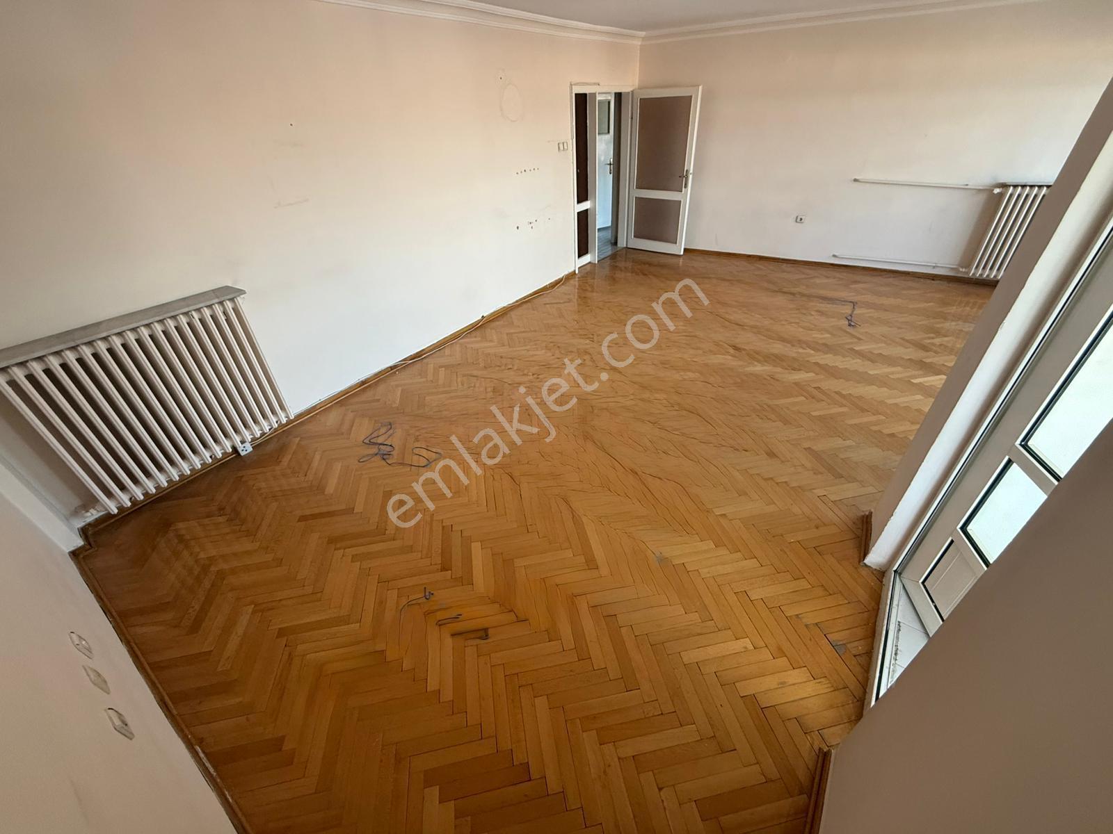 Etlik Cad. Üzeri 3+1 Asansörlü Bağımsız Ank. Manzaralı 130m2 — fotoğraf 7