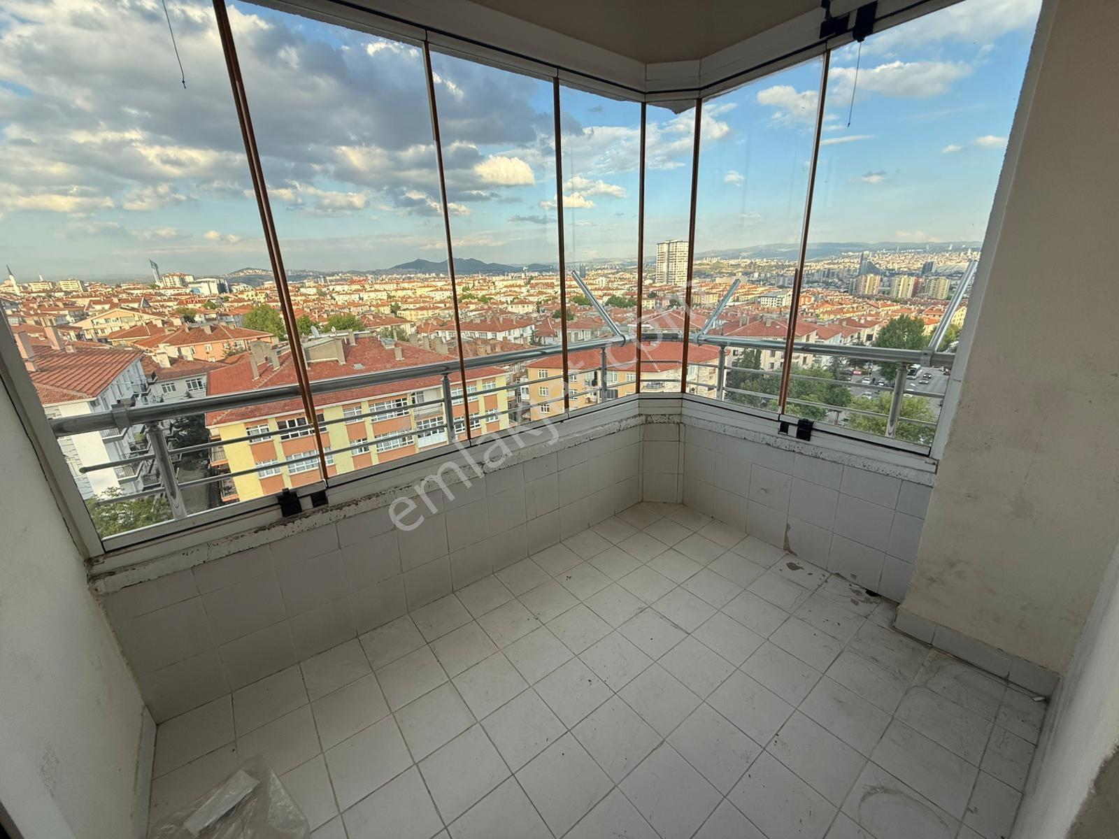 Etlik Cad. Üzeri 3+1 Asansörlü Bağımsız Ank. Manzaralı 130m2 — fotoğraf 9