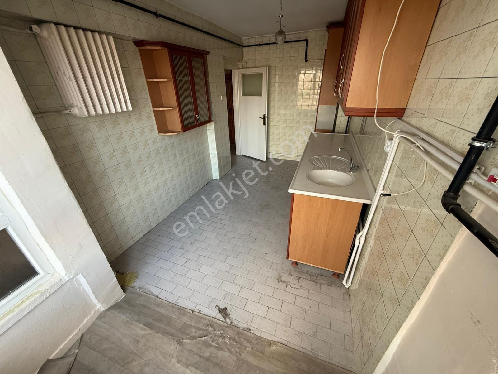 Etlik Cad. Üzeri 3+1 Asansörlü Bağımsız Ank. Manzaralı 130m2 — fotoğraf 20