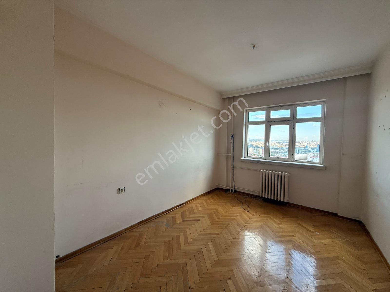 Etlik Cad. Üzeri 3+1 Asansörlü Bağımsız Ank. Manzaralı 130m2 — fotoğraf 21