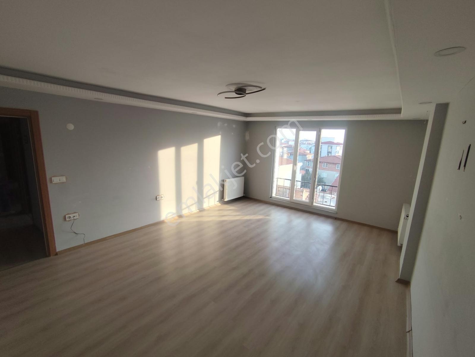 *** Barış Mah. Özlem Sok. Satılık 2+1 Ferah Daire*** — fotoğraf 3