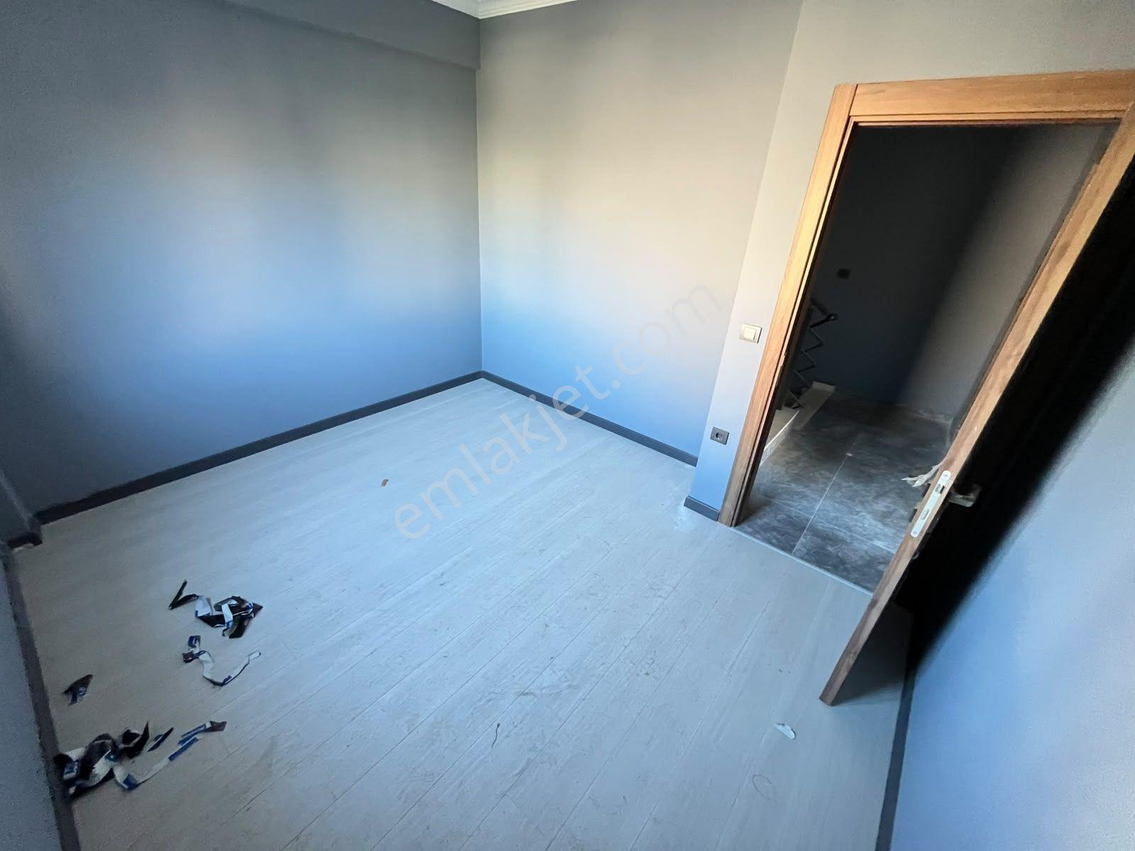 Gümüldür'de Denize 400mt Mesafe'de 3+1 Villa !!! — fotoğraf 30