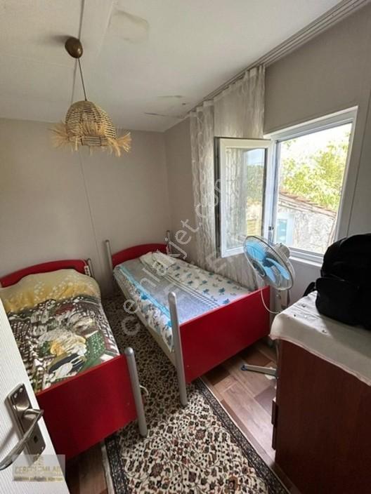 Cebeci Emlaktan Babalı Da Mustakil Bahçeli 2+1 Ev — fotoğraf 6