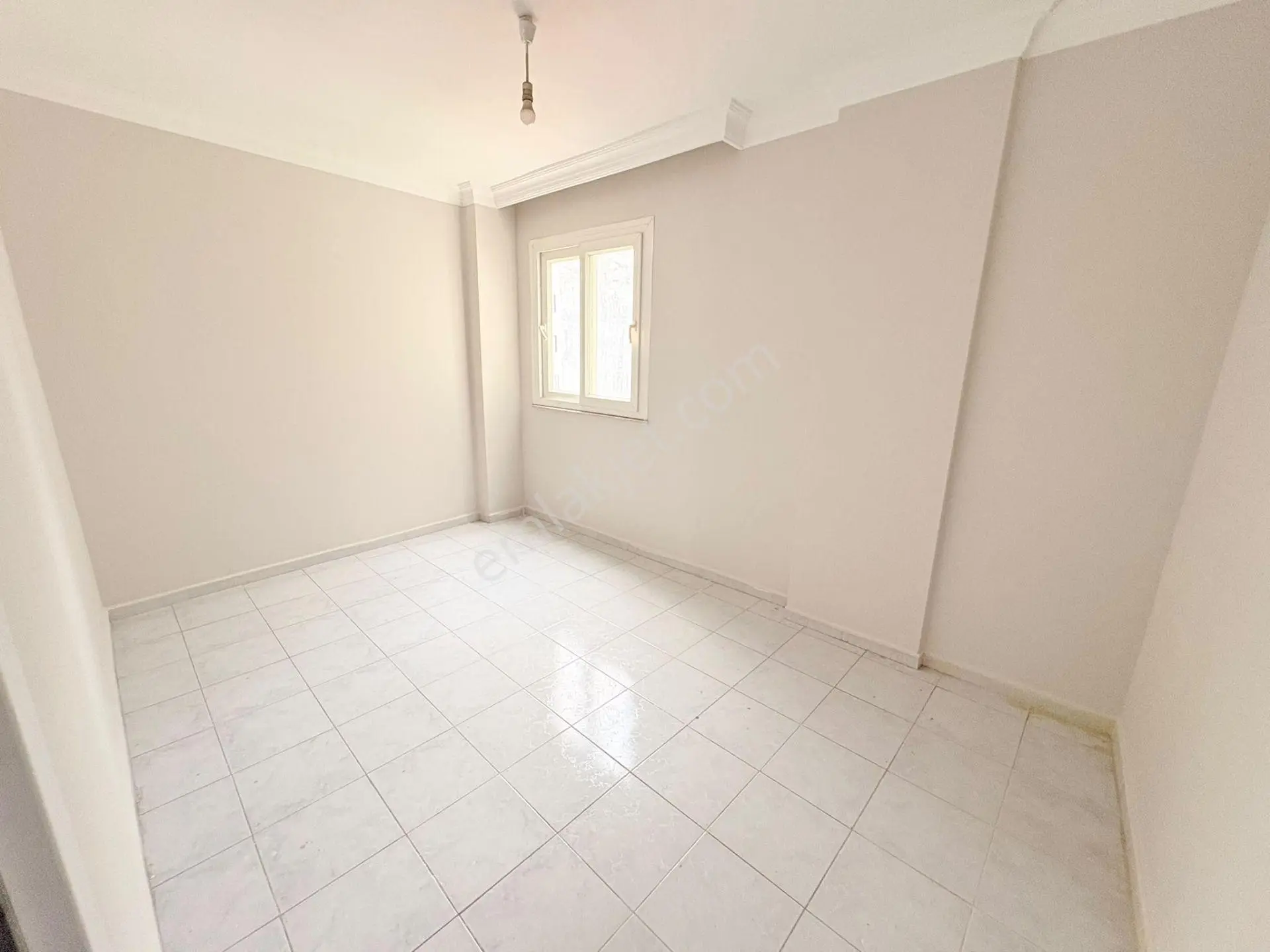 Prestij'den Yeni Mah'de Geniş Oturumlu Temiz 3+1 Daire — fotoğraf 17
