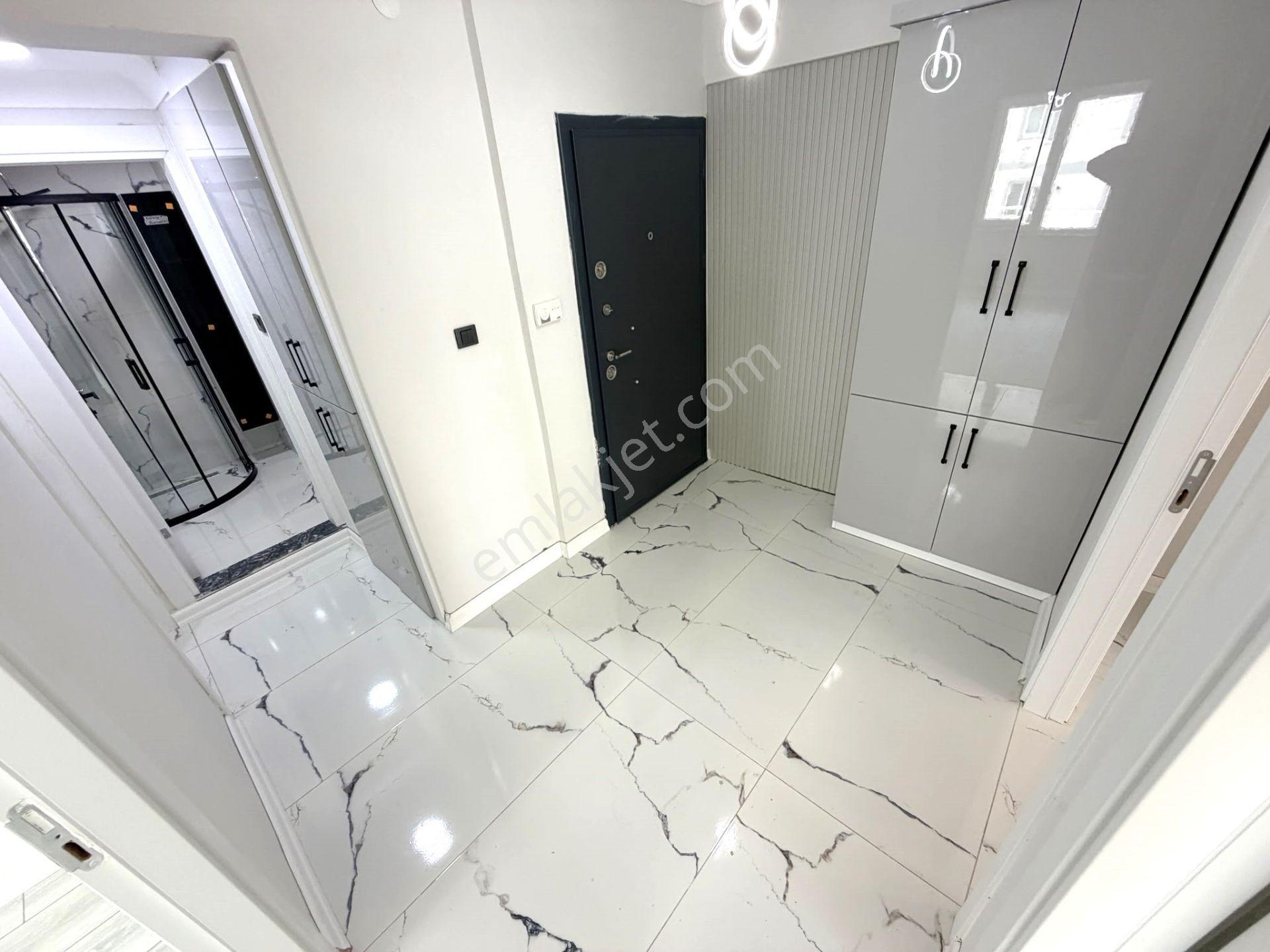 𝄞melodi'den Fırsat Dolu İlan Ayrı Mutfak Ön Cephe Arakat Denize 200mt 2+1 Daire — fotoğraf 28