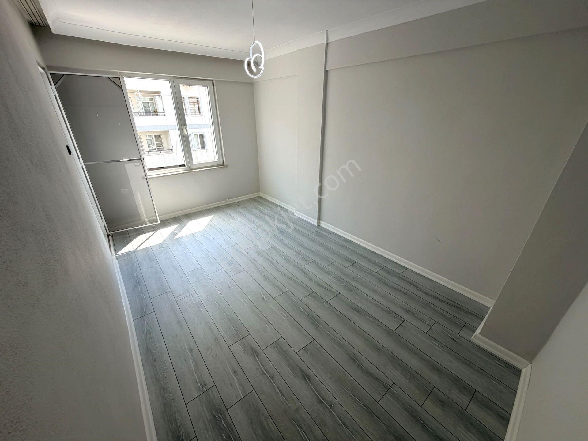 𝄞melodi'den Fırsat Dolu İlan Ayrı Mutfak Ön Cephe Arakat Denize 200mt 2+1 Daire — fotoğraf 32