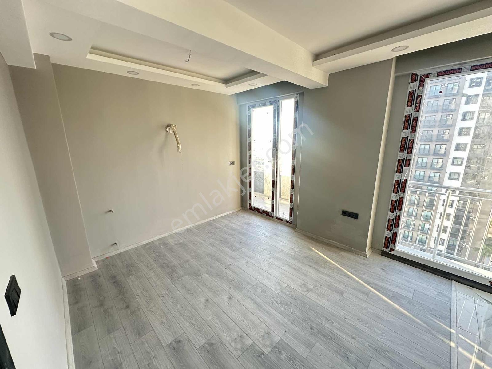 Sarıçam Belediyesine Yakın Cadde Üzeri 2+1 Satılık Daire — fotoğraf 4