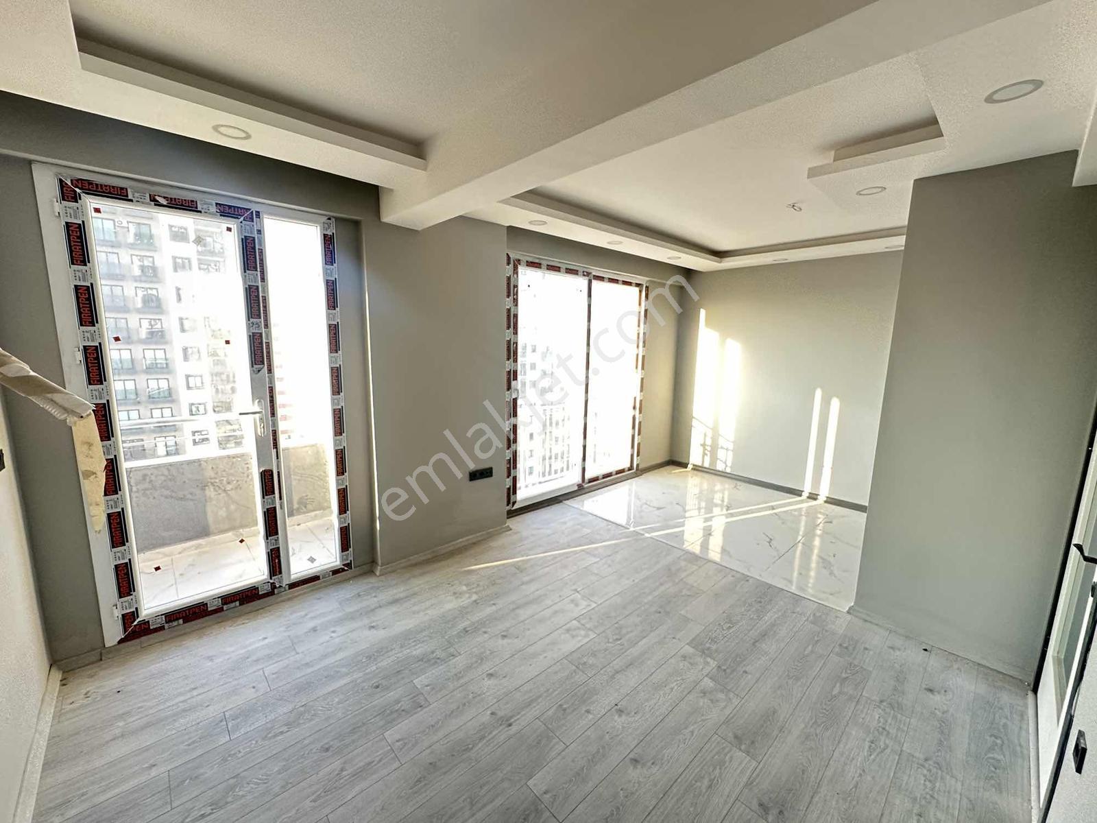 Sarıçam Belediyesine Yakın Cadde Üzeri 2+1 Satılık Daire — fotoğraf 5