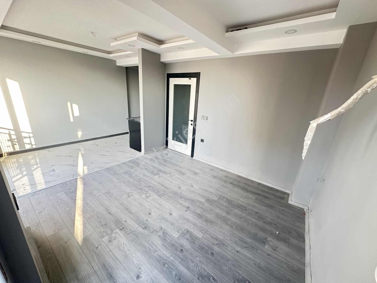 Sarıçam Belediyesine Yakın Cadde Üzeri 2+1 Satılık Daire — fotoğraf 7