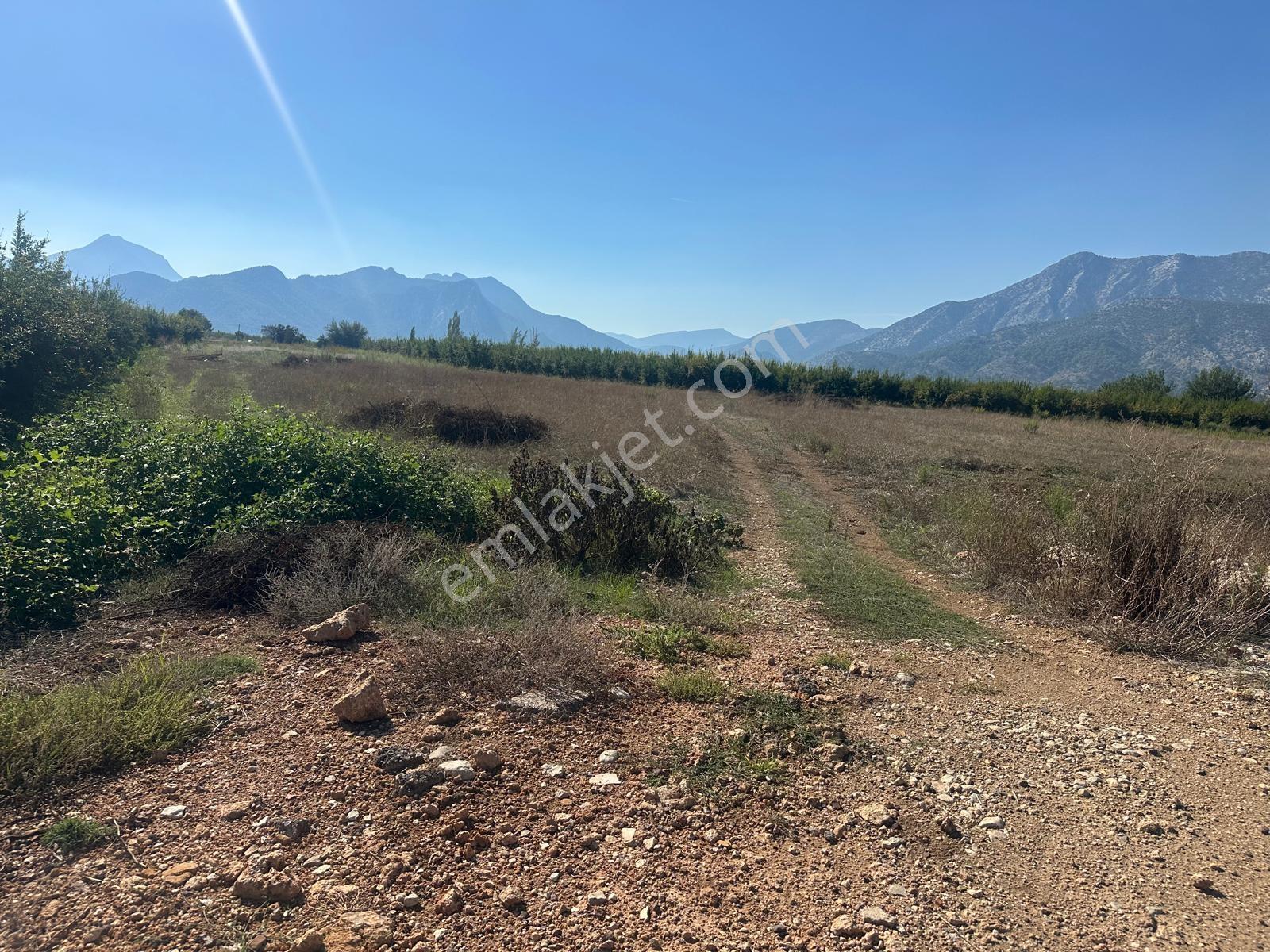 Döşemealtı Çığlık Mh'de Satılık 300m² Hisseli Tarla — fotoğraf 7