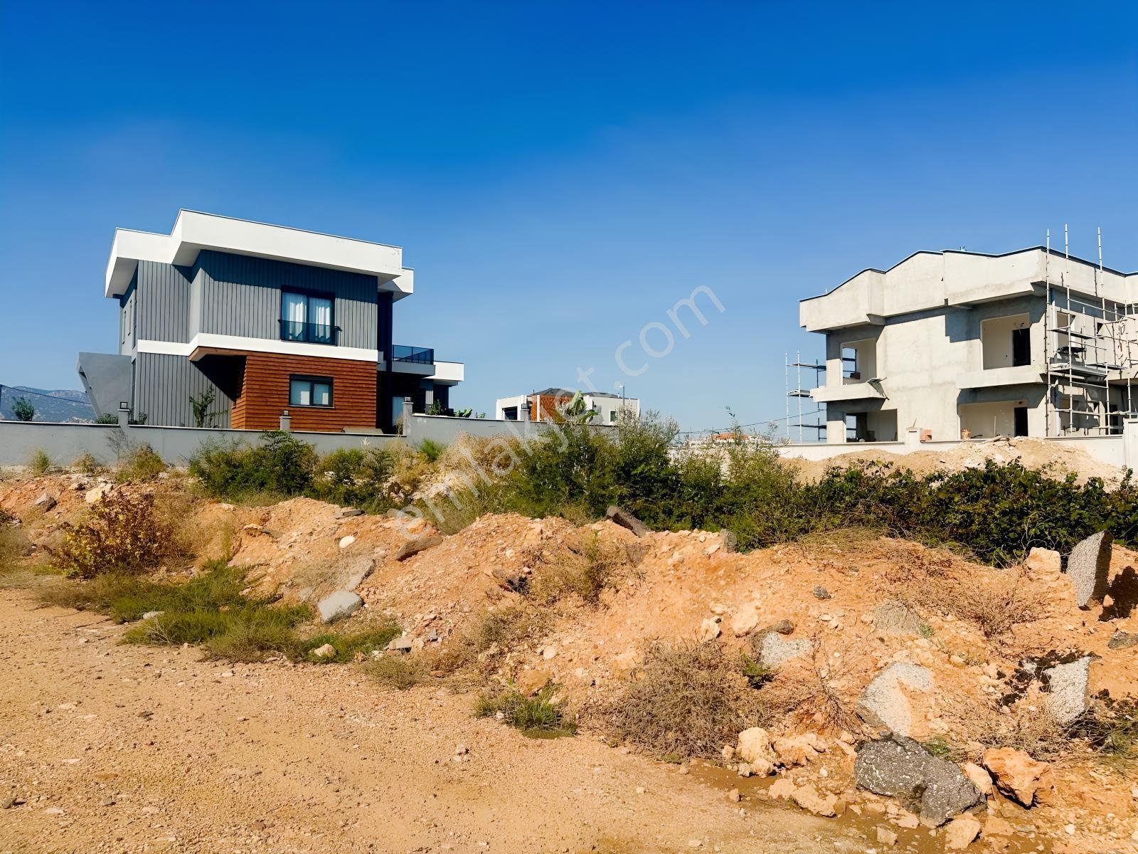 Döşemealtı Çığlık Mh'de Satılık 300m² Hisseli Tarla — fotoğraf 8