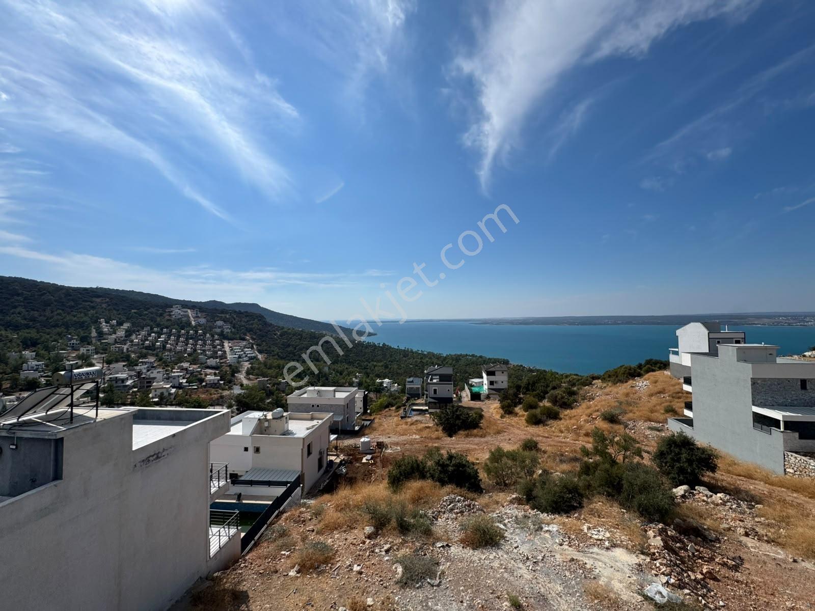 Aradığınız Manzaralı Havuzlu Villa Bulundu — fotoğraf 35
