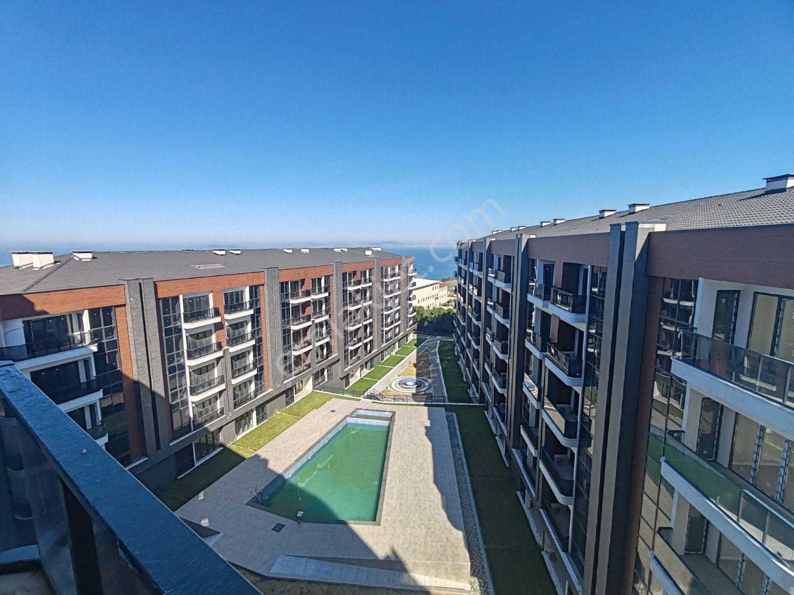 Meydan Suıt Samanlıda Deniz Ve Orman Manzaralı,1+1 Satılık Daire