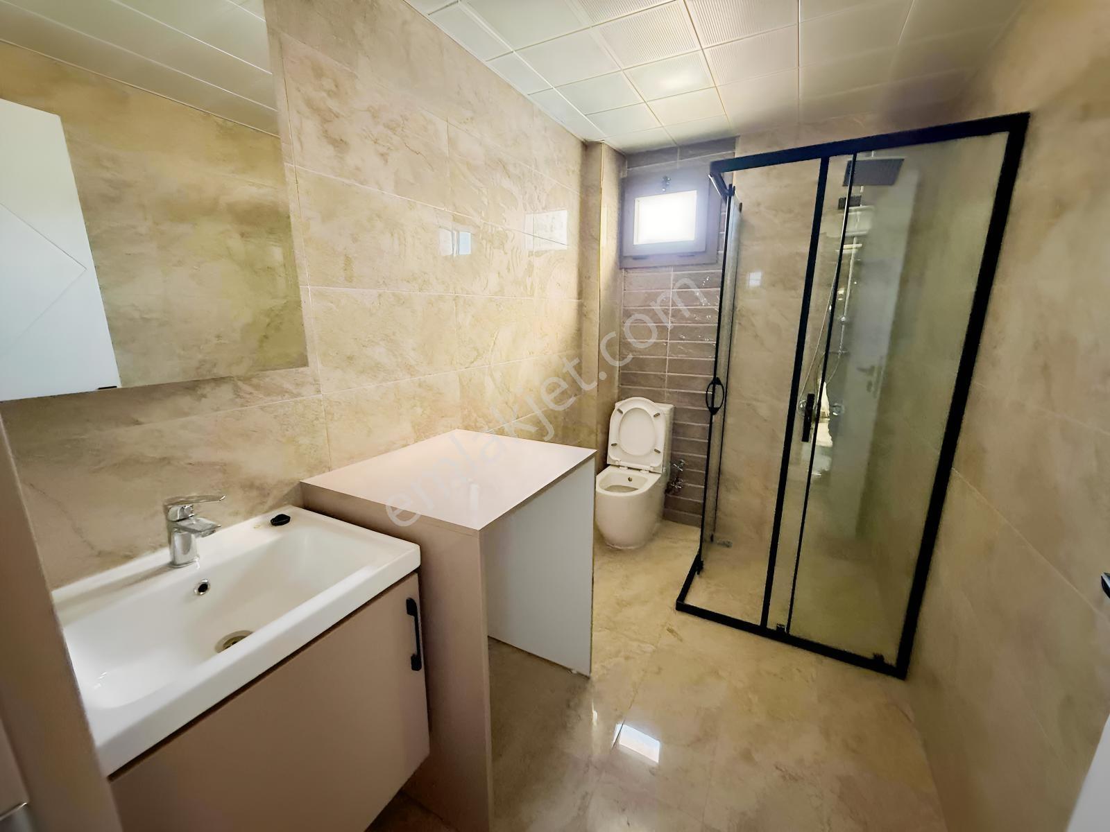 Kuşadası Davutlarda Acill Satılık Yatırımlık 1+1 Daire — fotoğraf 4