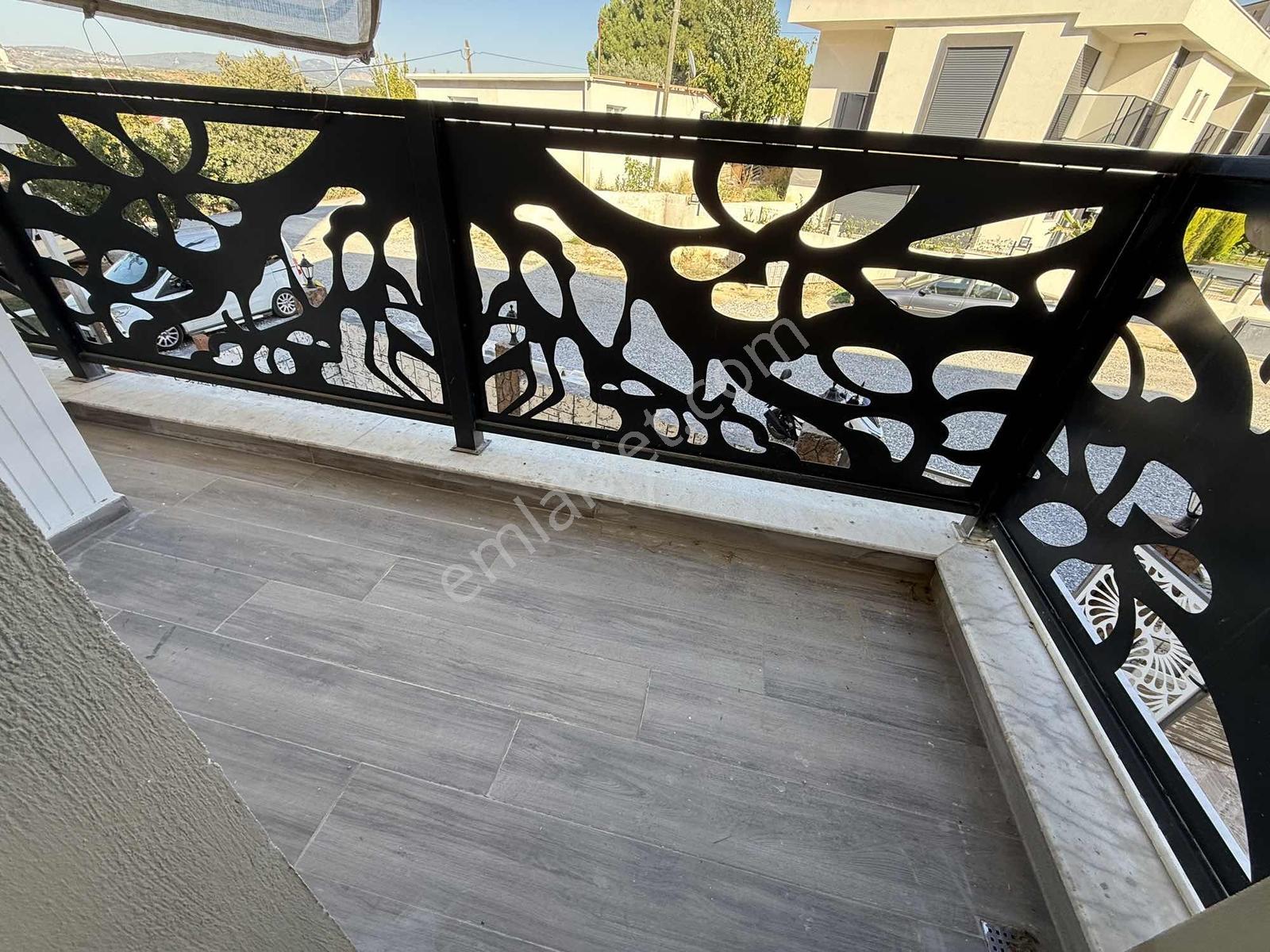 Kuşadası Davutlarda Acill Satılık Yatırımlık 1+1 Daire — fotoğraf 8