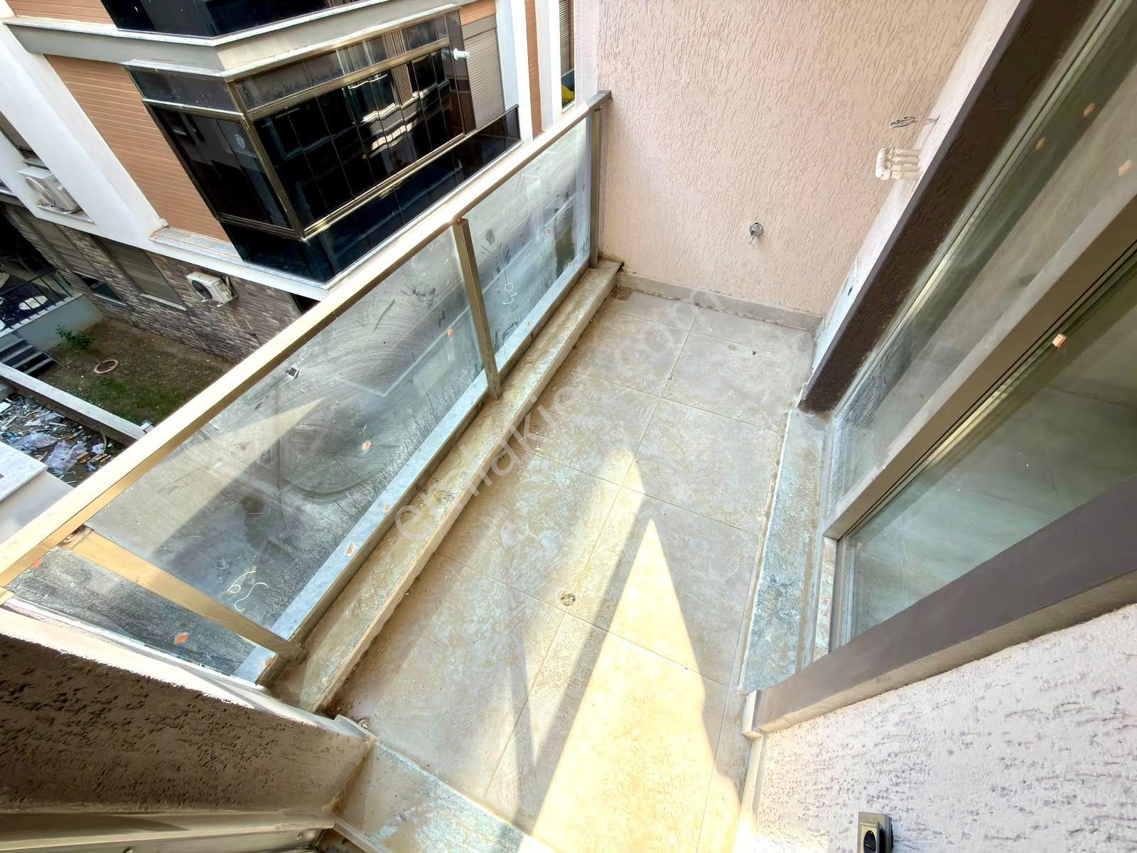 Referans'tan Altınkum'da Kapalı Otoparklı Doğalgazlı Lüx 1+1 Daire — fotoğraf 7