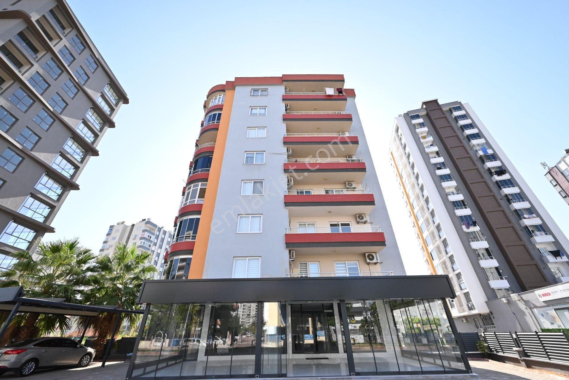 Üstünkent'ten Geniş Oturum Alanlı Krediye Uygun Eşyalı 3+1 Daire — fotoğraf 6