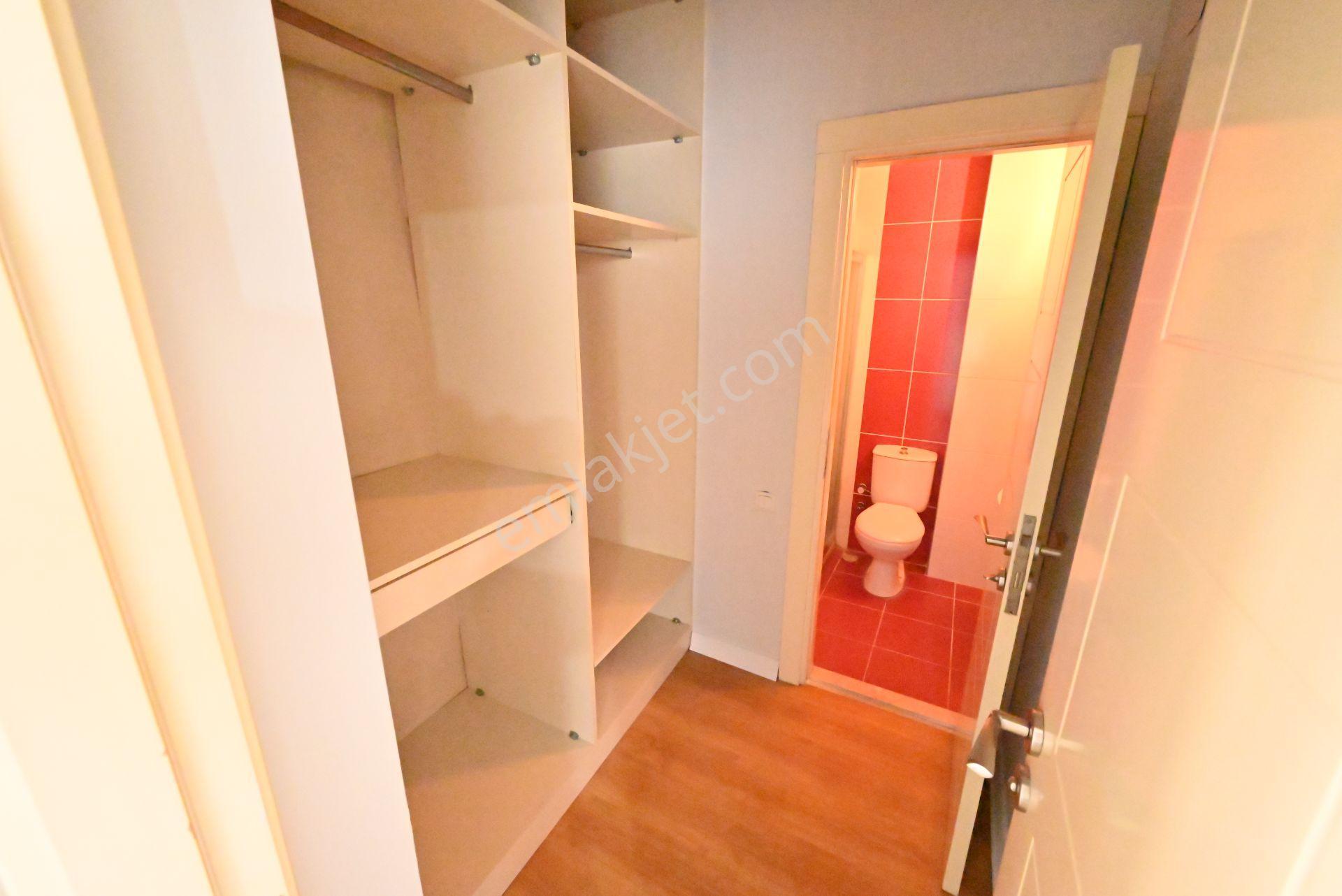 Üstünkent'ten Geniş Oturum Alanlı Krediye Uygun Eşyalı 3+1 Daire — fotoğraf 25