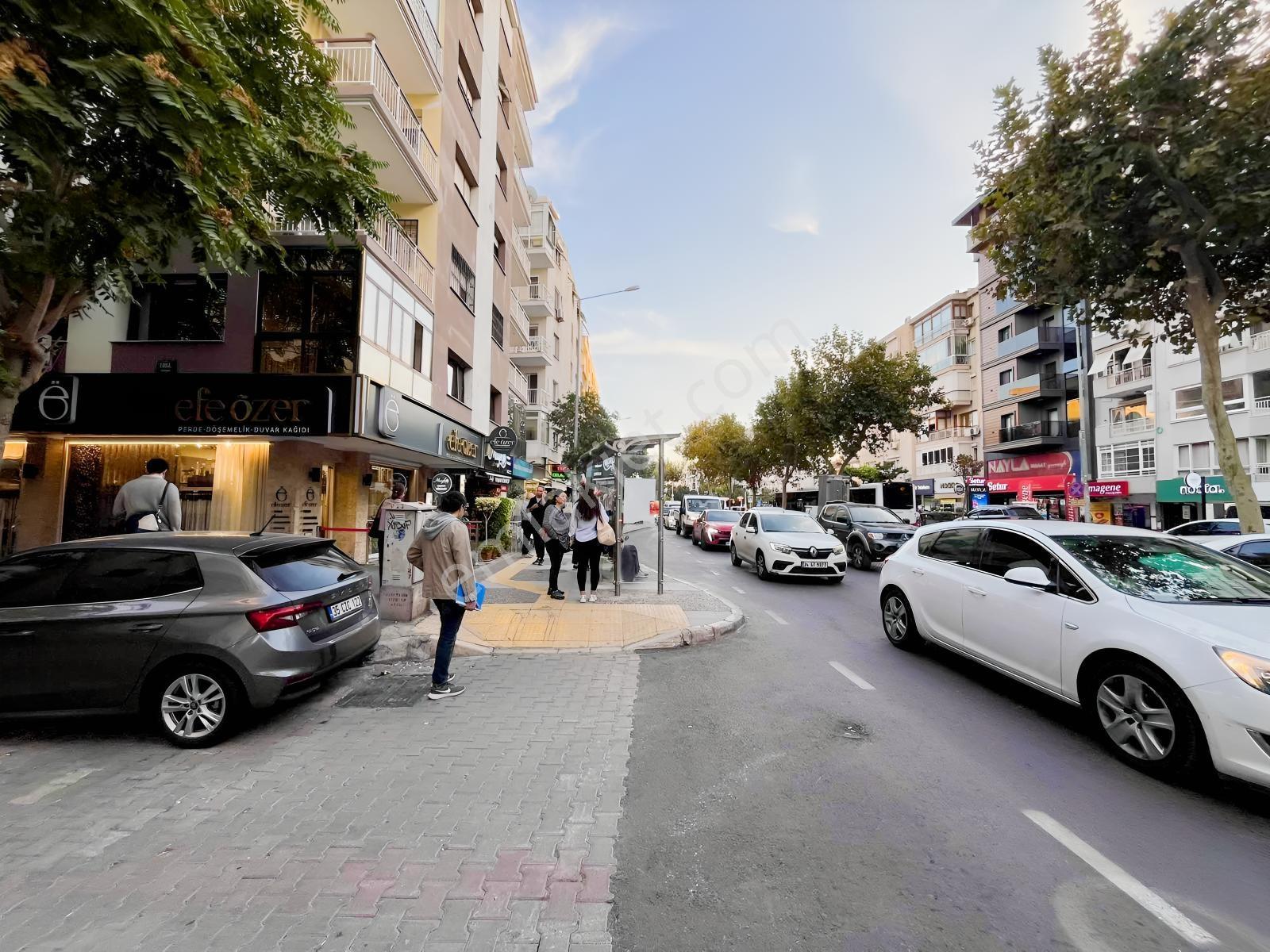 Girne Caddesi Yakını 3+1 Köşe Açık Otoparklı Daire — fotoğraf 23