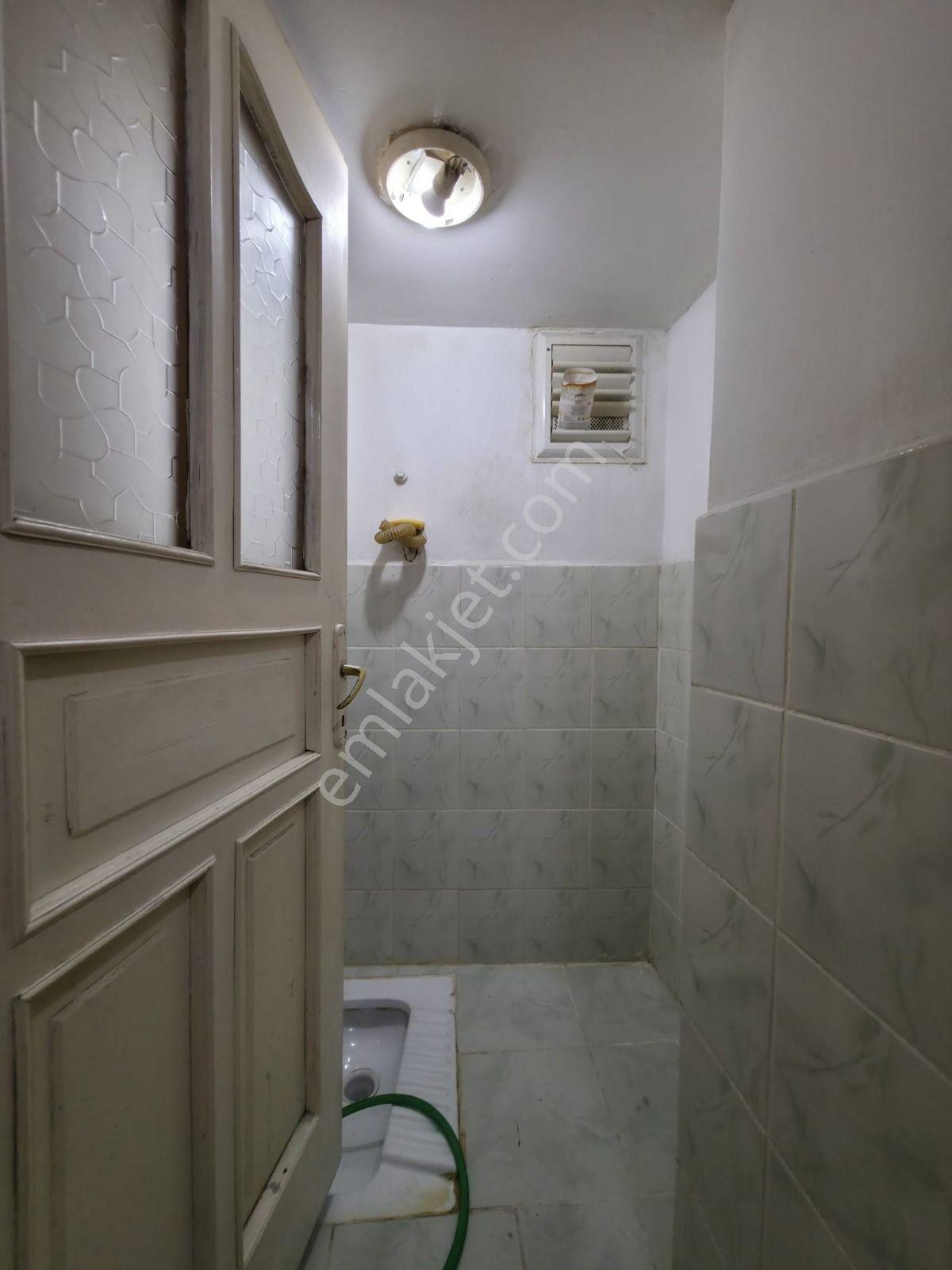 Sultangazi Yunus Emre Mahallesi Satılık 2+1 Bahçe Katı Daire — fotoğraf 9