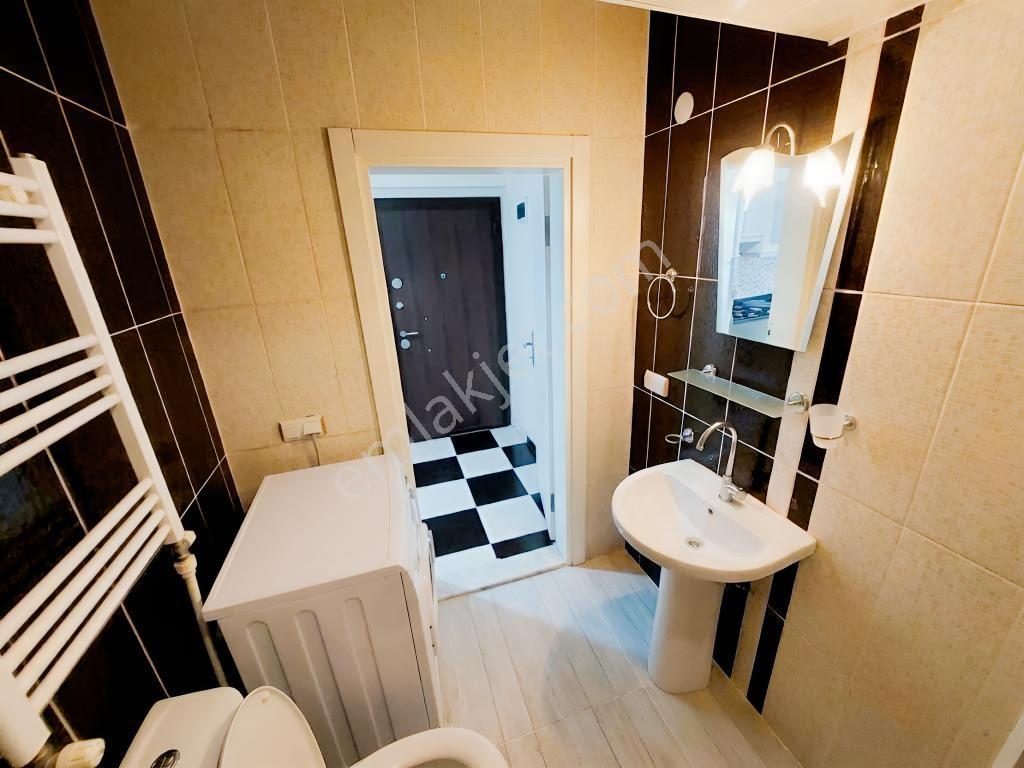 Karasu Sahil Merkezde Site İçinde Havuz Manzaralı 2+1 — fotoğraf 23