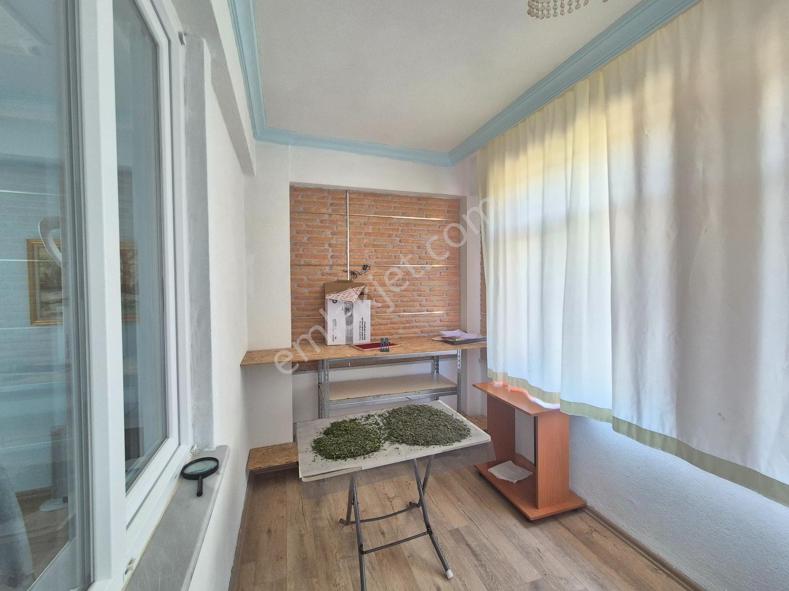 Artı'dan İnönü'de 860m2 Arsa İçerisinde Çay Cepheli Müstakil Ev — fotoğraf 12