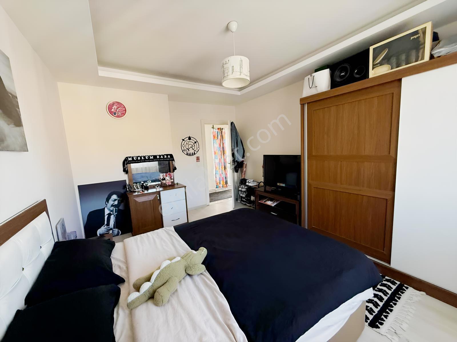 Çiğli Evka 5 Efecity'de 1+1 Teraslı Satılık Daire — fotoğraf 7
