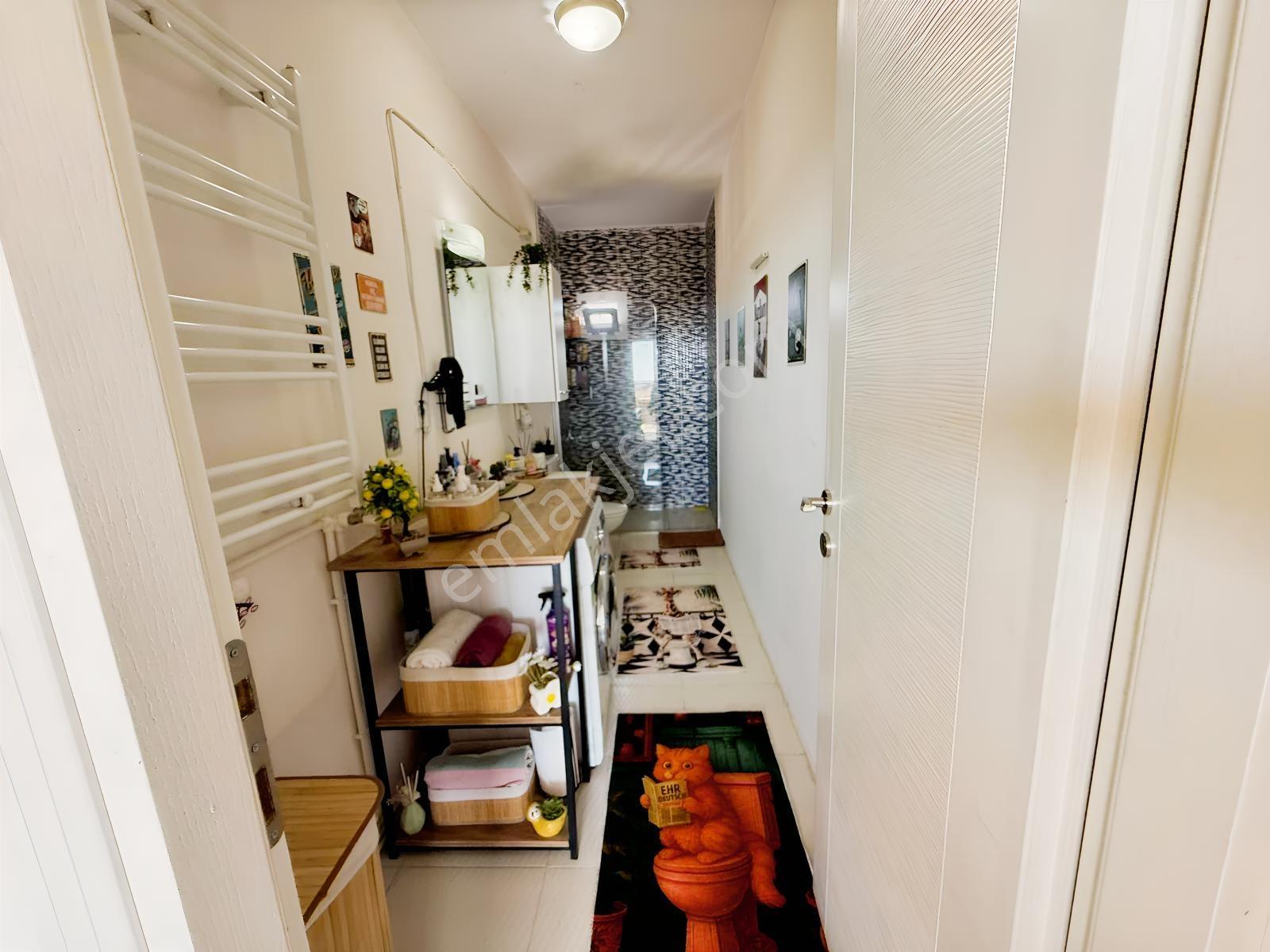 Çiğli Evka 5 Efecity'de 1+1 Teraslı Satılık Daire — fotoğraf 8