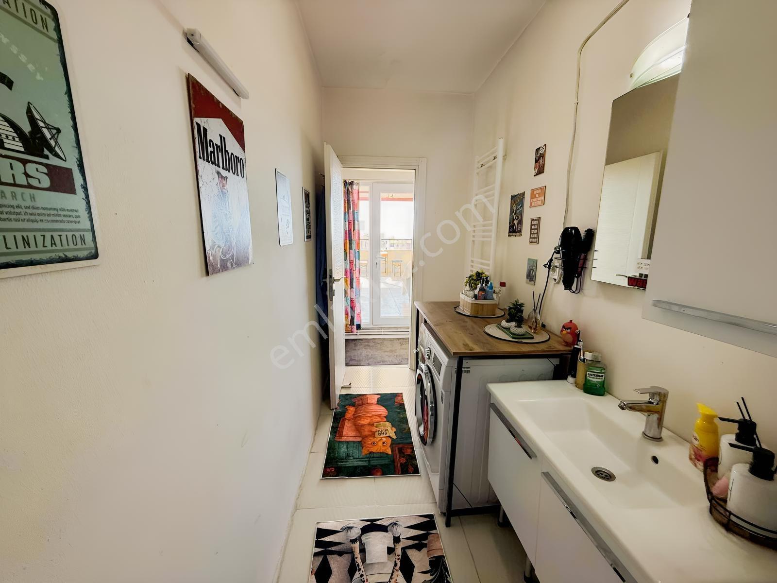 Çiğli Evka 5 Efecity'de 1+1 Teraslı Satılık Daire — fotoğraf 10