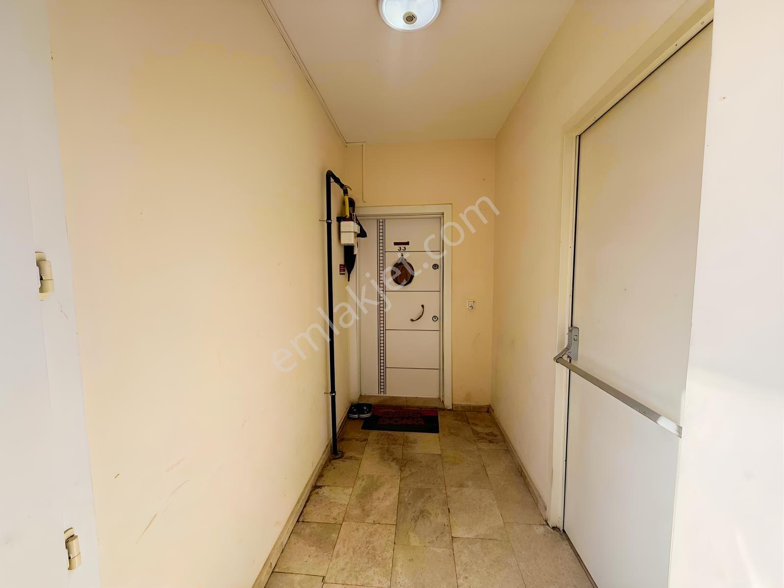Çiğli Evka 5 Efecity'de 1+1 Teraslı Satılık Daire — fotoğraf 25