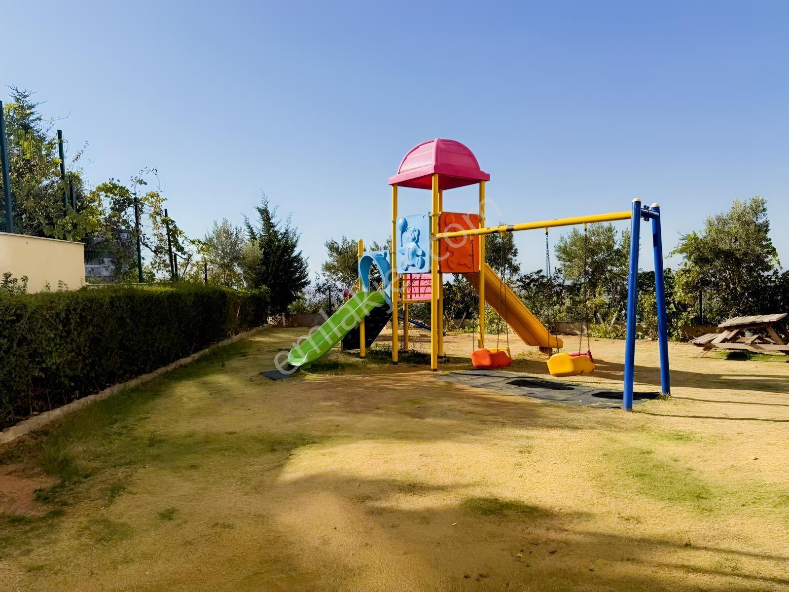 Çiğli Evka 5 Efecity'de 1+1 Teraslı Satılık Daire — fotoğraf 26