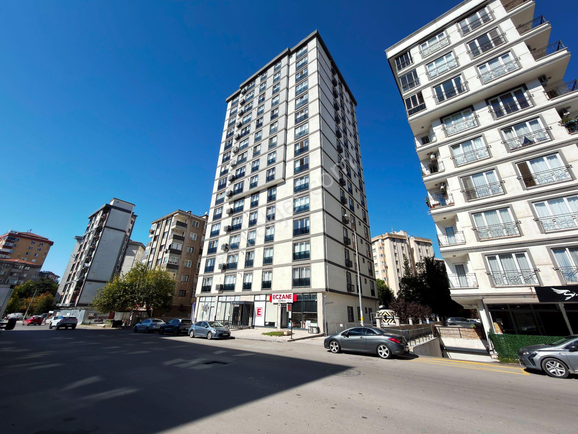 Bostancıda 3 Yıllık İskanlı Kısmi Manzara 7.kat Boş Satılık 2+1 — fotoğraf 32