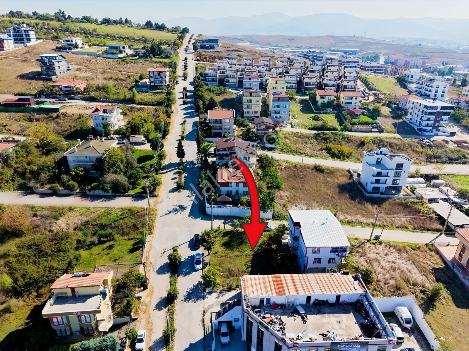 Yalova'da İzmit Yoluna 1 Parsel İçeride 4 Kat İmarlı Köşe Arsa — fotoğraf 6
