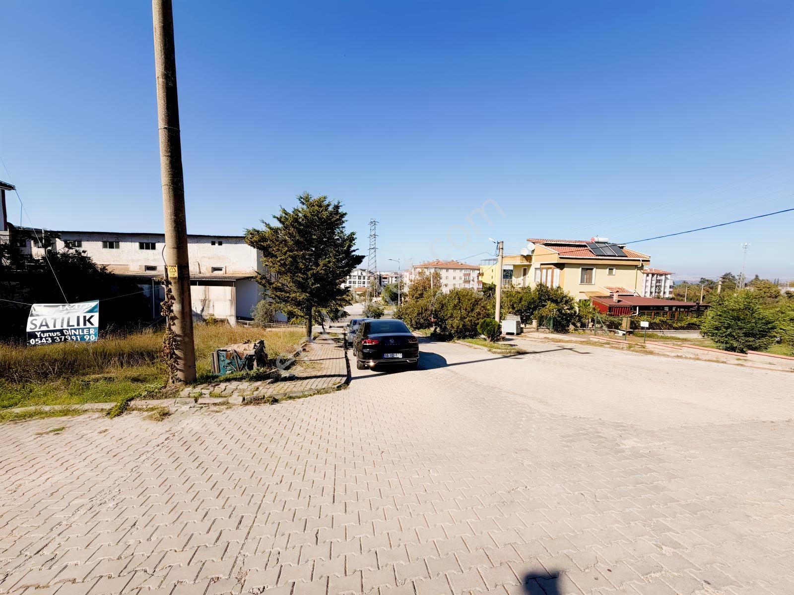 Yalova'da İzmit Yoluna 1 Parsel İçeride 4 Kat İmarlı Köşe Arsa — fotoğraf 11