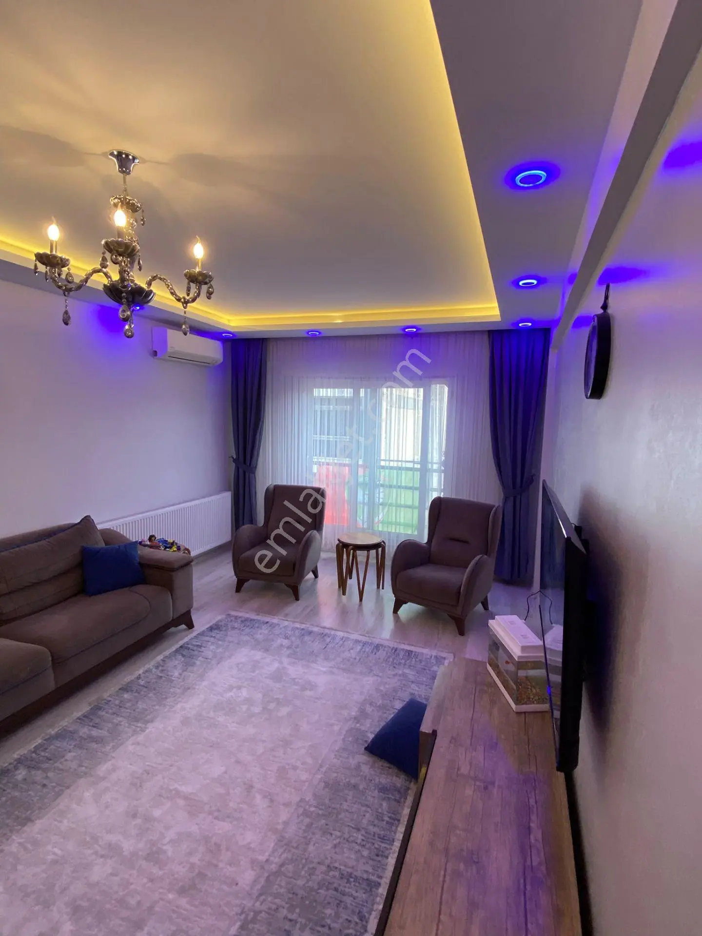 Eymen Emlaktan Yiğitler Mh. Satılık 140 M2 Doğalgazlı Arakat Daire — fotoğraf 4