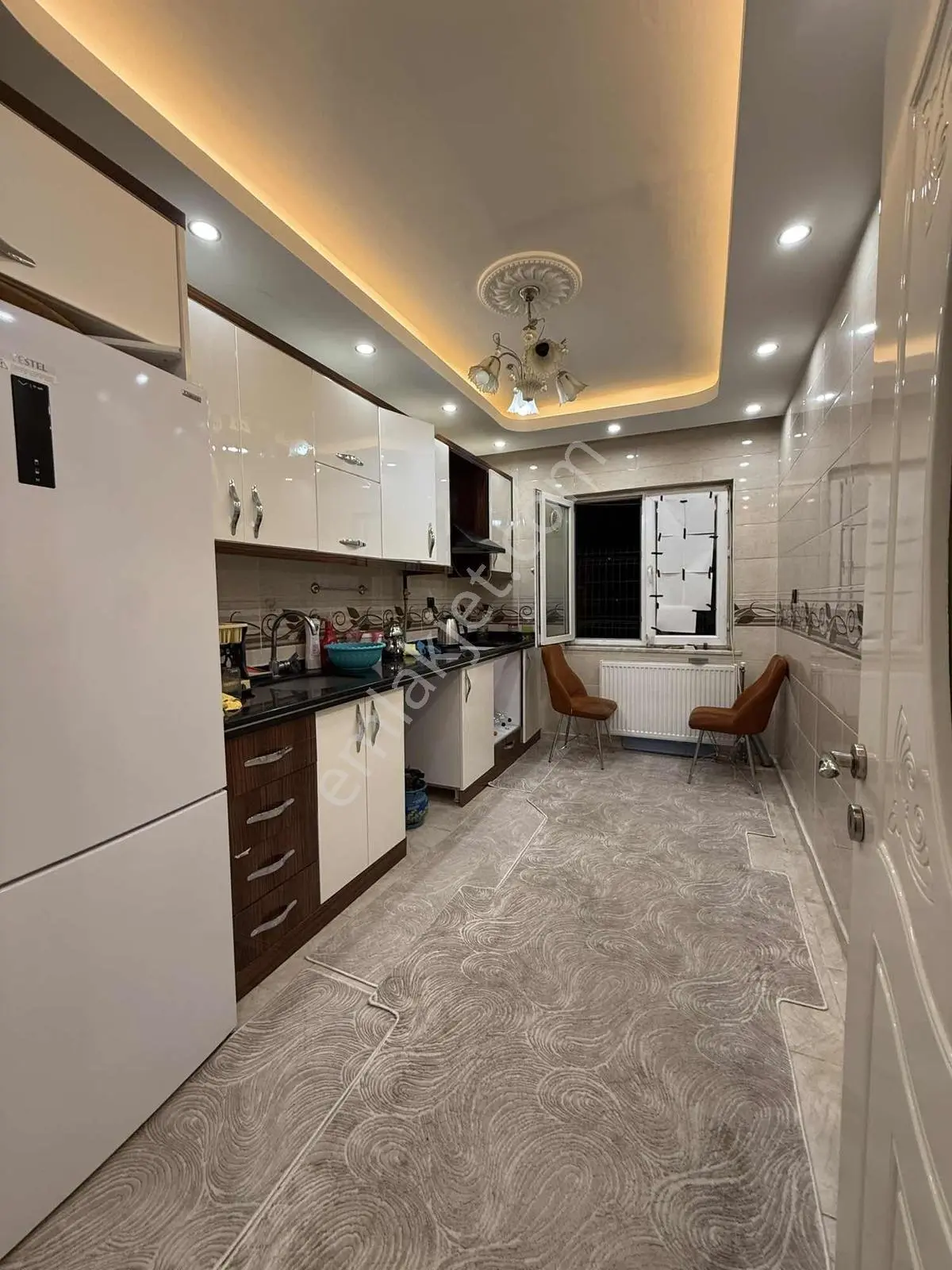 75. Yıl Mah: Yapı Kayıt Belgeli 3+1 150 M² Dam Daireye Ait — fotoğraf 4