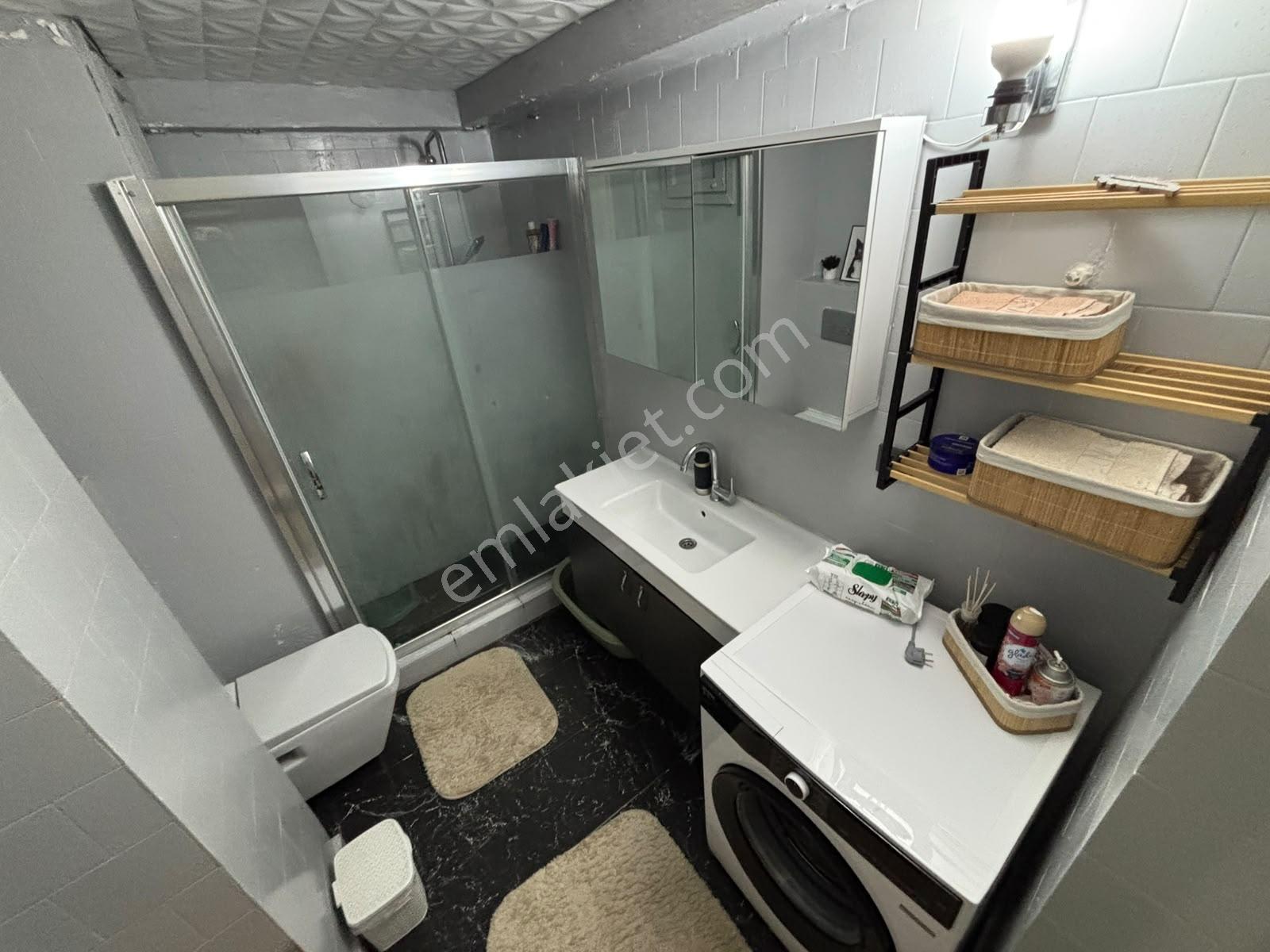 Turpa'dan Ordu Caddesinde Satılık Arakat 3+1 Daire — fotoğraf 12