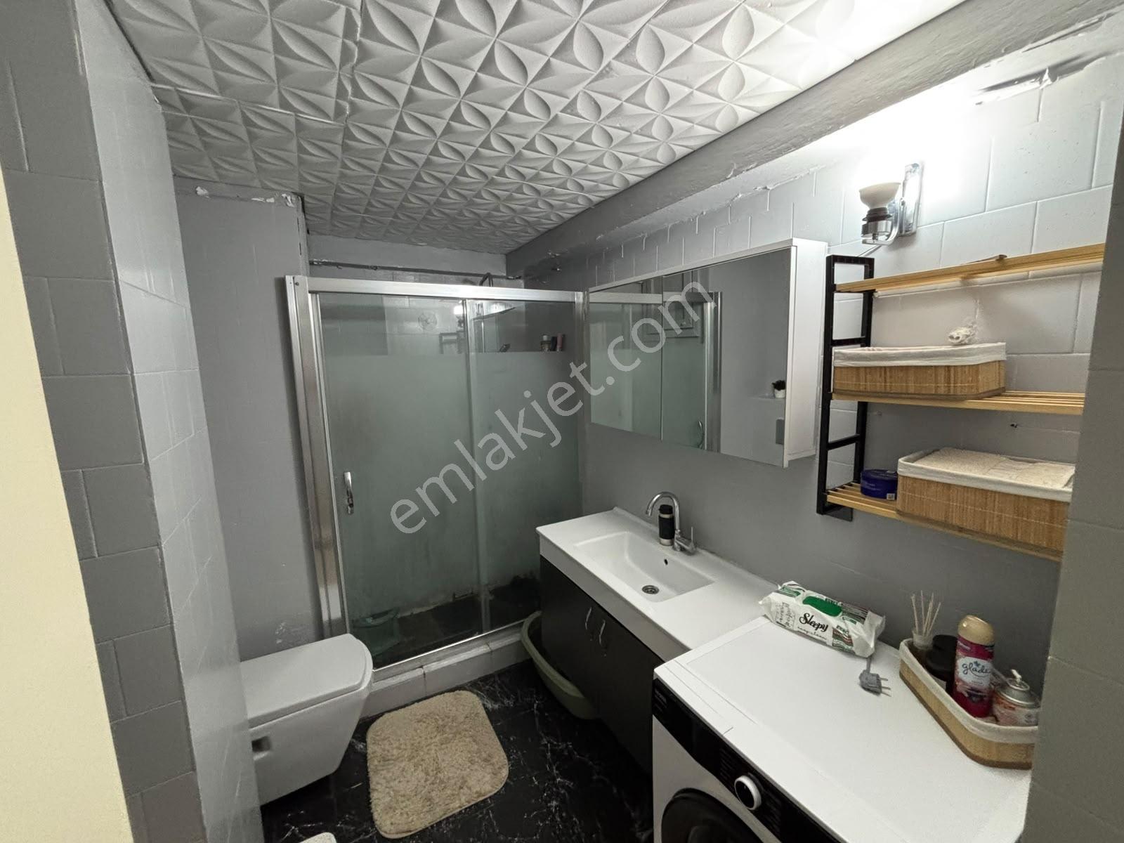 Turpa'dan Ordu Caddesinde Satılık Arakat 3+1 Daire — fotoğraf 13