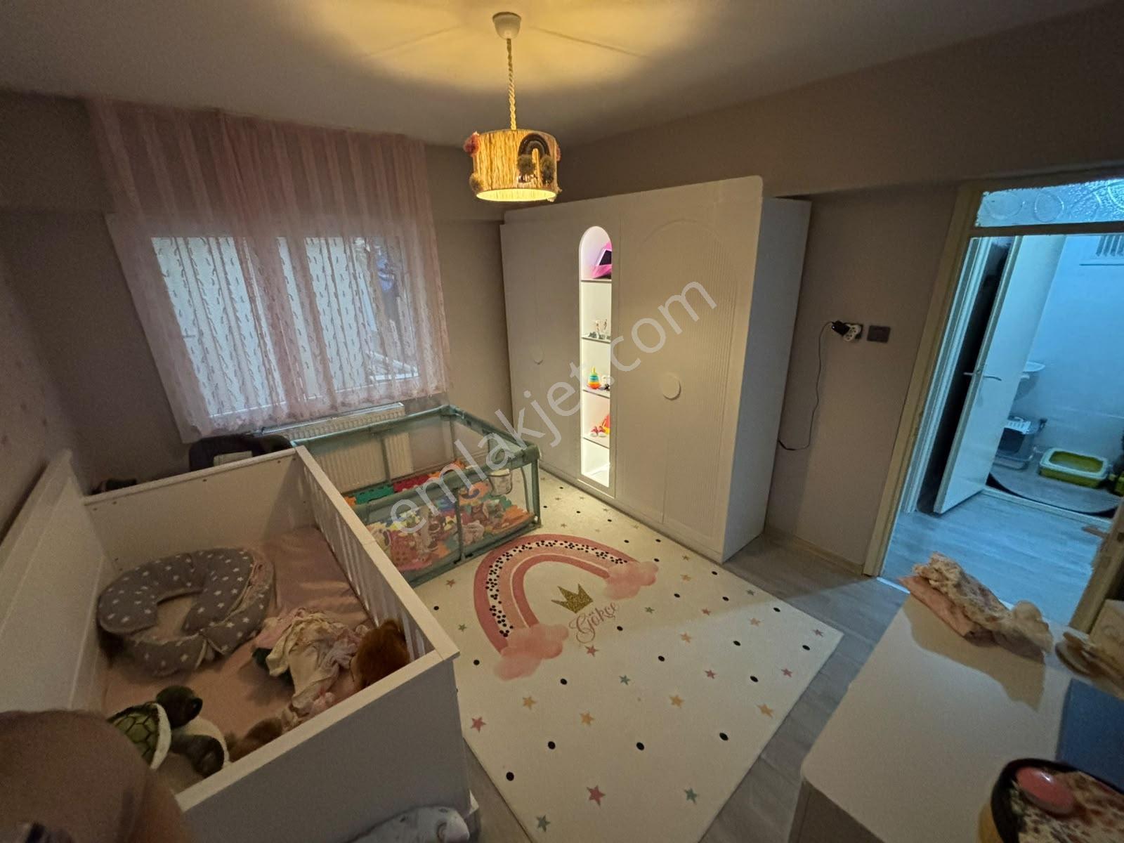 Turpa'dan Ordu Caddesinde Satılık Arakat 3+1 Daire — fotoğraf 21