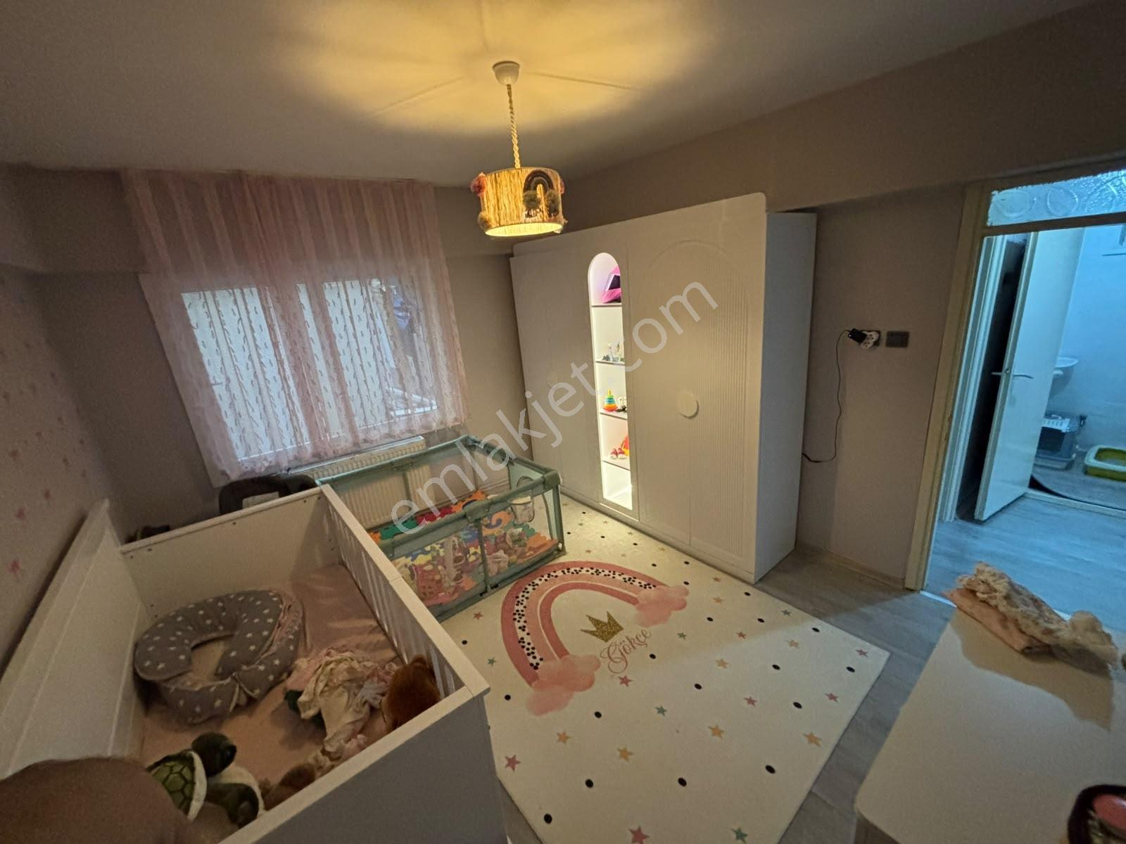 Turpa'dan Ordu Caddesinde Satılık Arakat 3+1 Daire — fotoğraf 23
