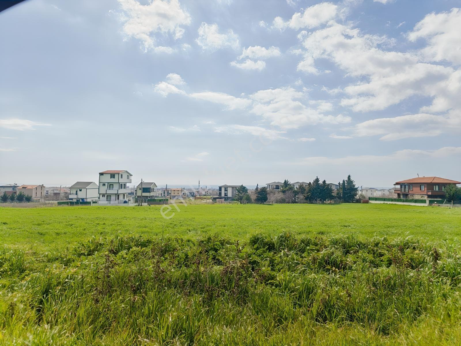 Yeniçiftlik Yakını Çeşmeli Mah. 278 M2 Hisseli Tarla