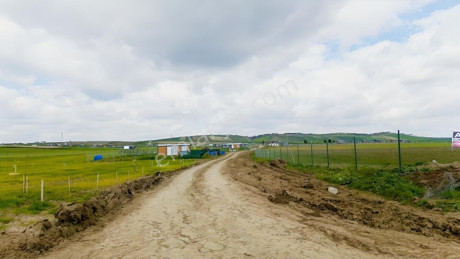 Yeniçiftlik Yakını Çeşmeli Mah. 278 M2 Hisseli Tarla — fotoğraf 7