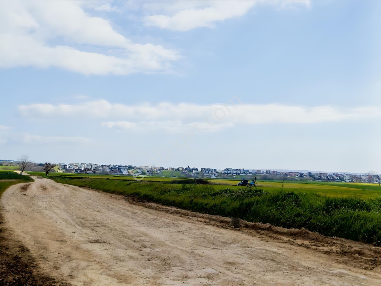 Yeniçiftlik Yakını Çeşmeli Mah. 278 M2 Hisseli Tarla — fotoğraf 31