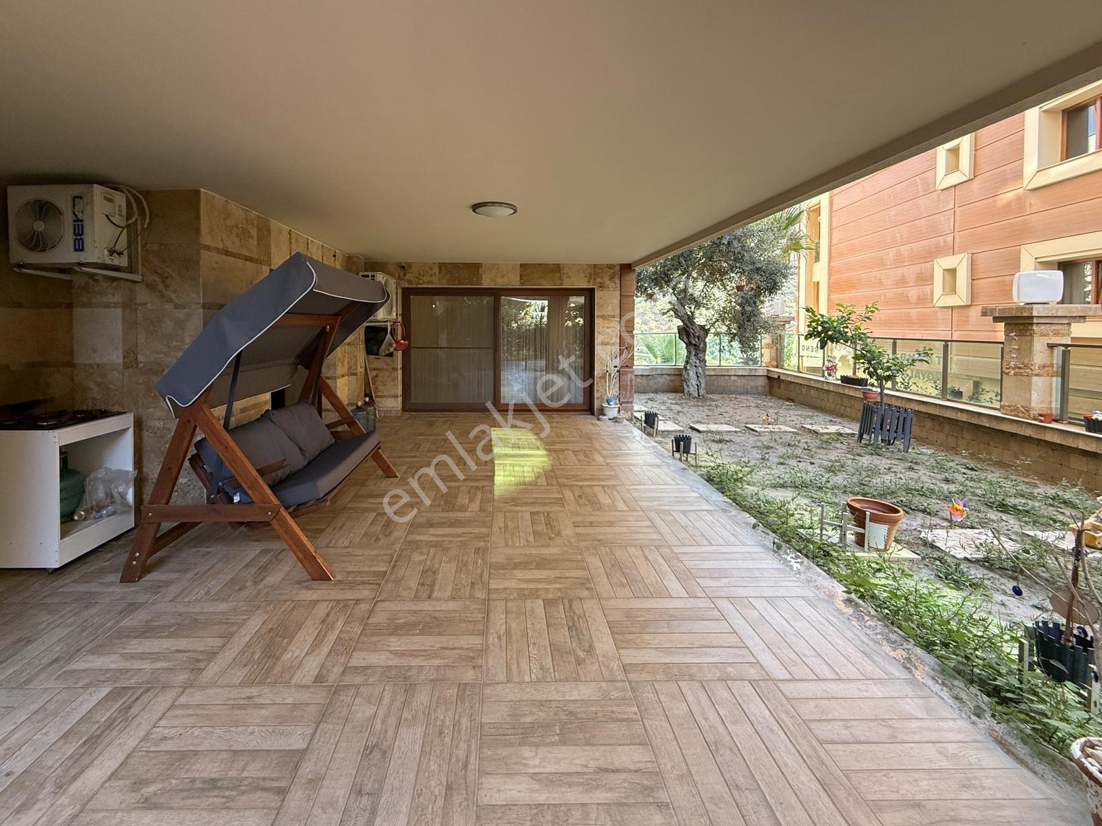 Ege Mahallesi Bahçe Katı 4+1 Trend Royal-1 300 M2 Daire — fotoğraf 11