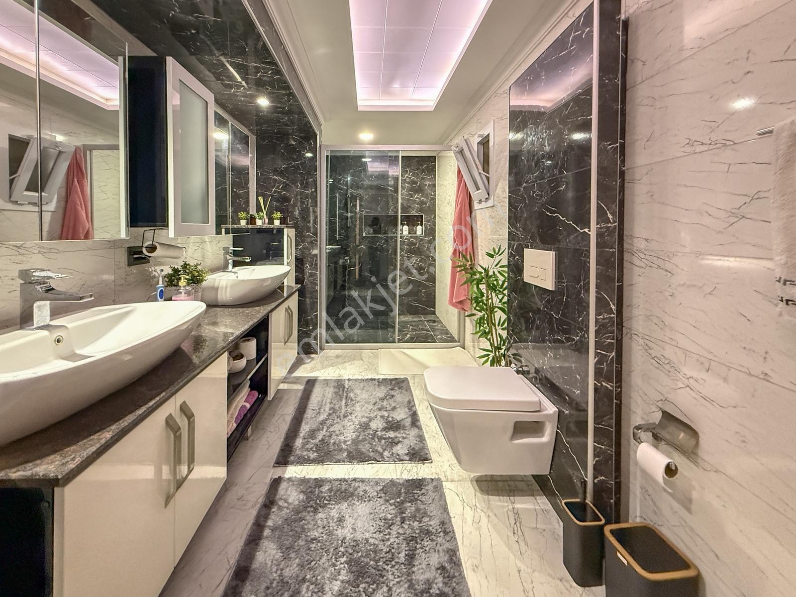 Ege Mahallesi Bahçe Katı 4+1 Trend Royal-1 300 M2 Daire — fotoğraf 19